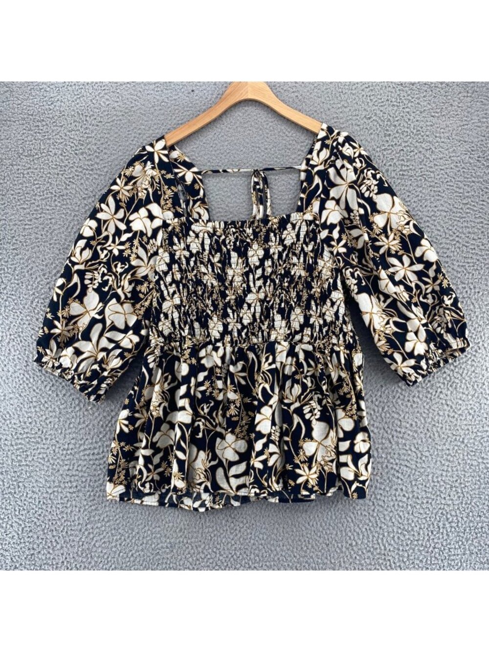 Ava & Viv Top Womens 2X Plus Black Gold Floral Cotton Smocked 3/4 Puff Sleeves
